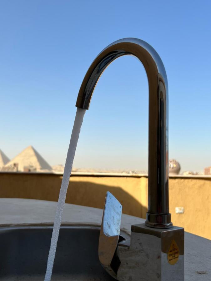 Bedouin Pyramids View Hotel Kafrat al Jabal Luaran gambar