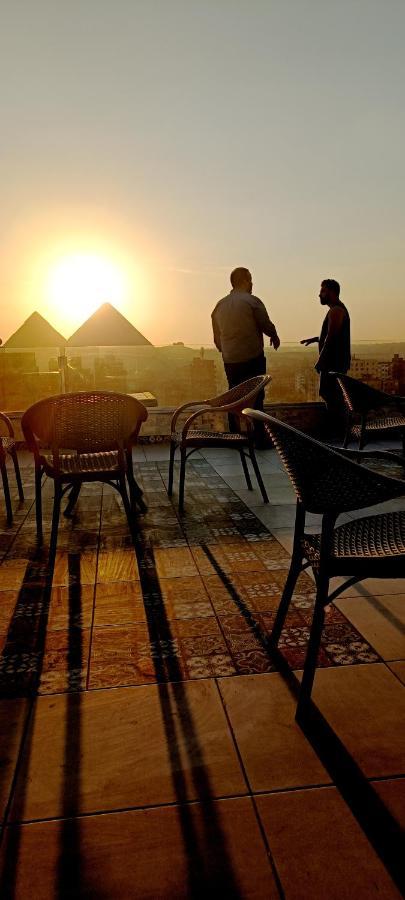 Bedouin Pyramids View Hotel Kafrat al Jabal Luaran gambar