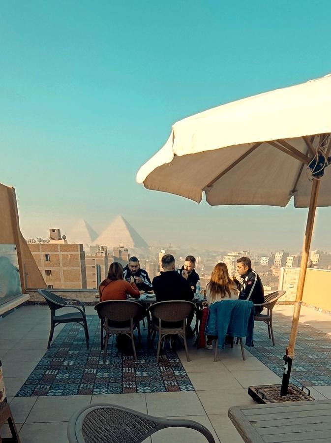 Bedouin Pyramids View Hotel Kafrat al Jabal Luaran gambar